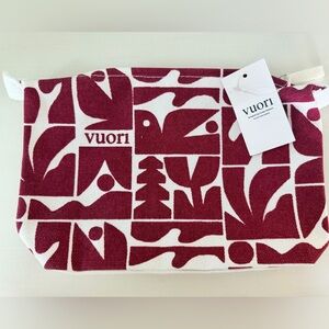Vuori Burgundy and White Graphic Accessory